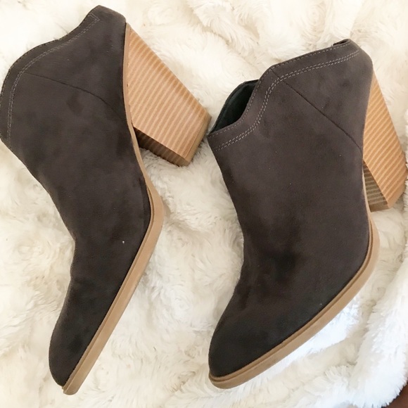 Dolce Vita, DV suede shoes with block heels, Sz 11 - Picture 4 of 7